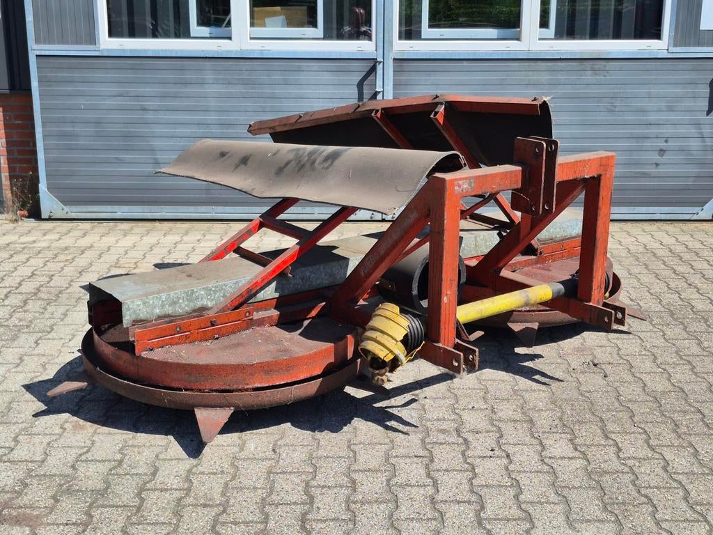 Vliebo  Kuilverdeler, Cultivator, Mestmixer, Veewagen, Ophalen, Akkerbouw, Transport