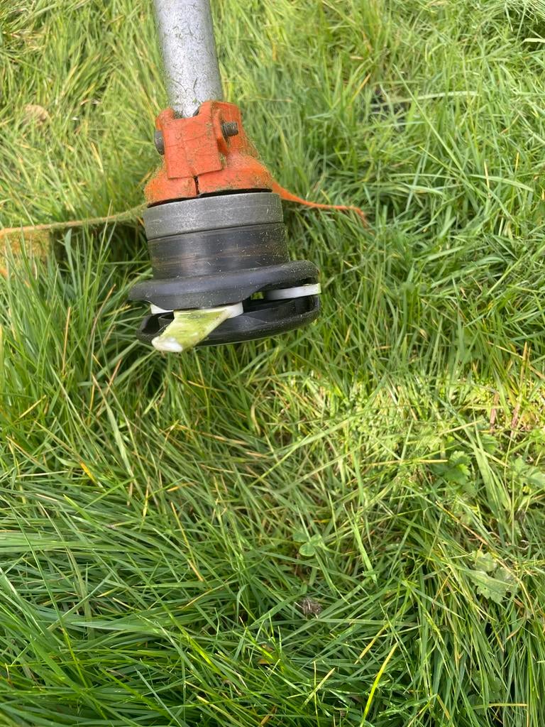 Stihl grastrimmer/ bosmaaier, Tuin en Terras, Ophalen, Gebruikt, 30 tot 50 cm, Benzine