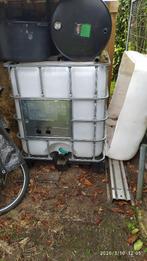 ibc container met vat, Tuin en Terras, Regentonnen, Ophalen, Met kraantje, 150 liter of meer, Zo goed als nieuw