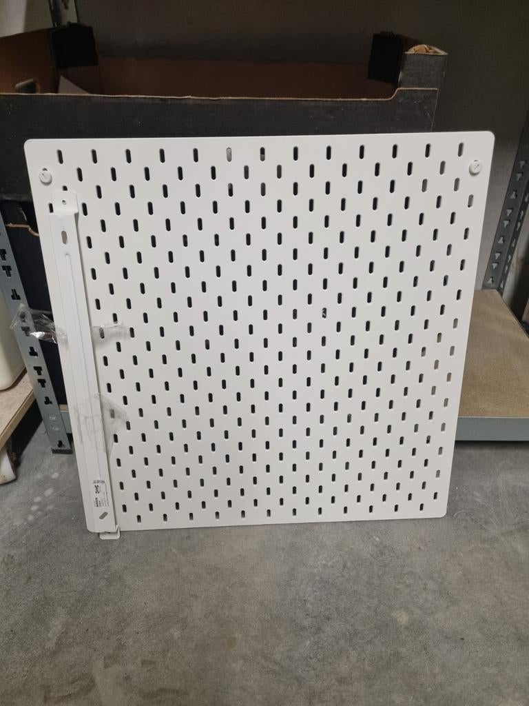 Ikea ophangbord, Ophalen