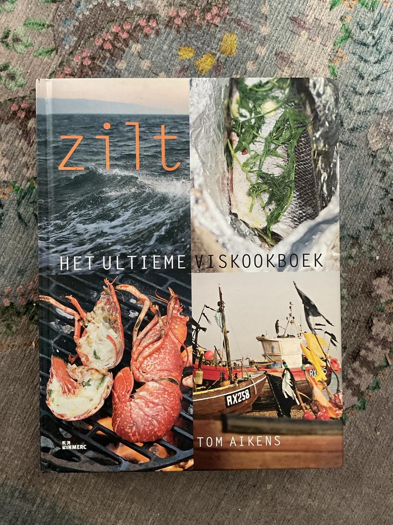 Zilt: Het Ultieme Viskookboek door Tom Aikens, Ophalen of Verzenden, Zo goed als nieuw, Overige gebieden, Hoofdgerechten