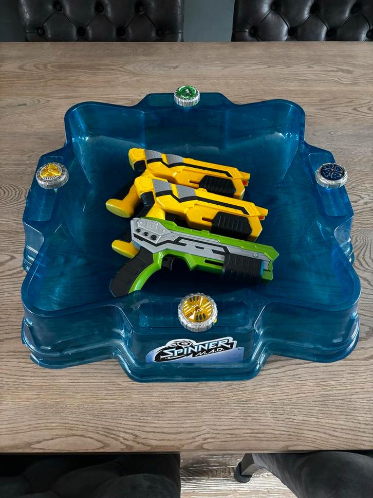 Spinner M.A.D. Set: 3 Pistolen & 4 Spinners, Kinderen en Baby's, Speelgoed | Overig, Gebruikt, Jongen of Meisje, Ophalen