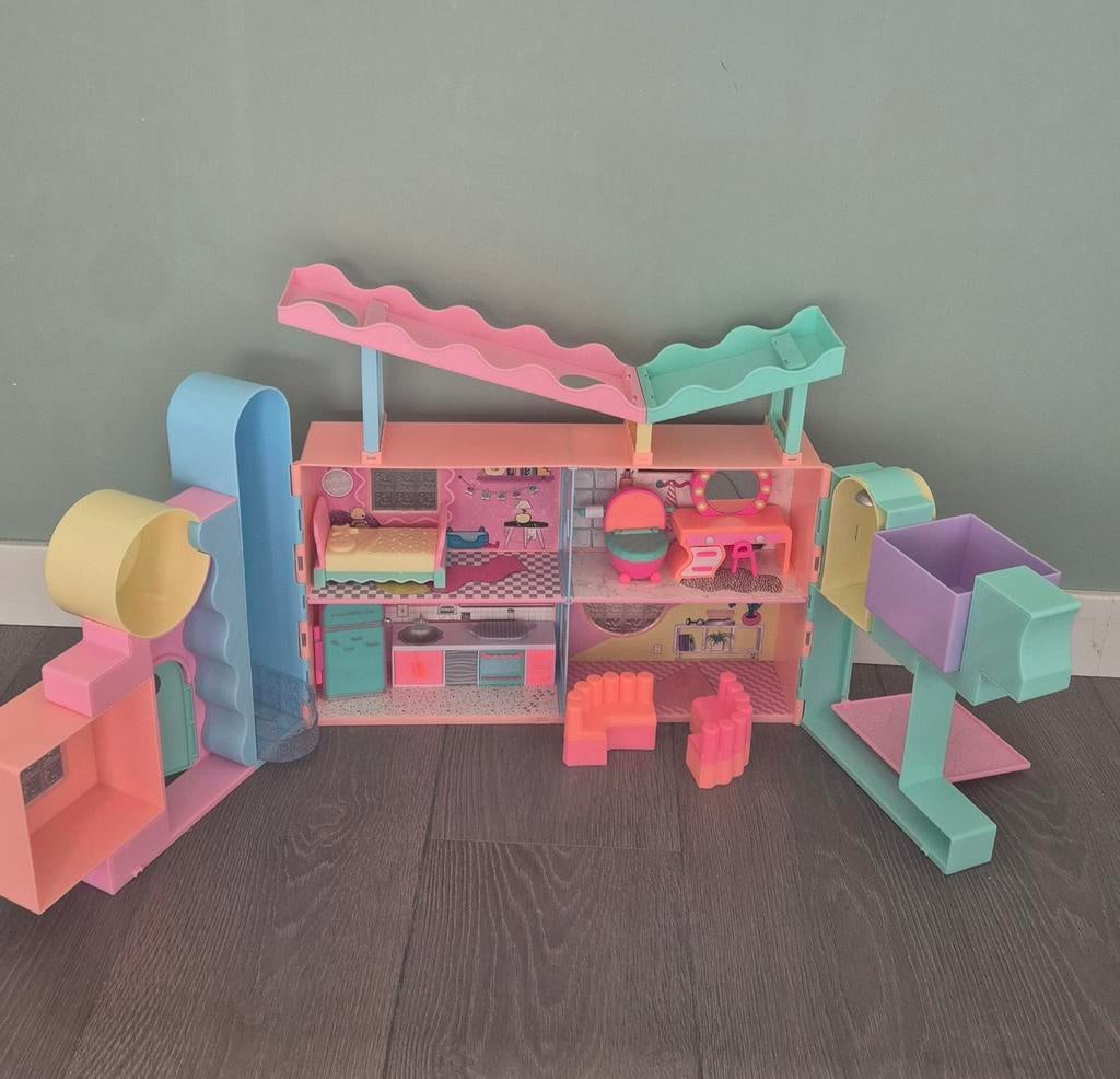 L.O.L. Surprise! Squish Sand Magic House Poppenhuis, Kinderen en Baby's, Ophalen, Zo goed als nieuw, Poppenhuis