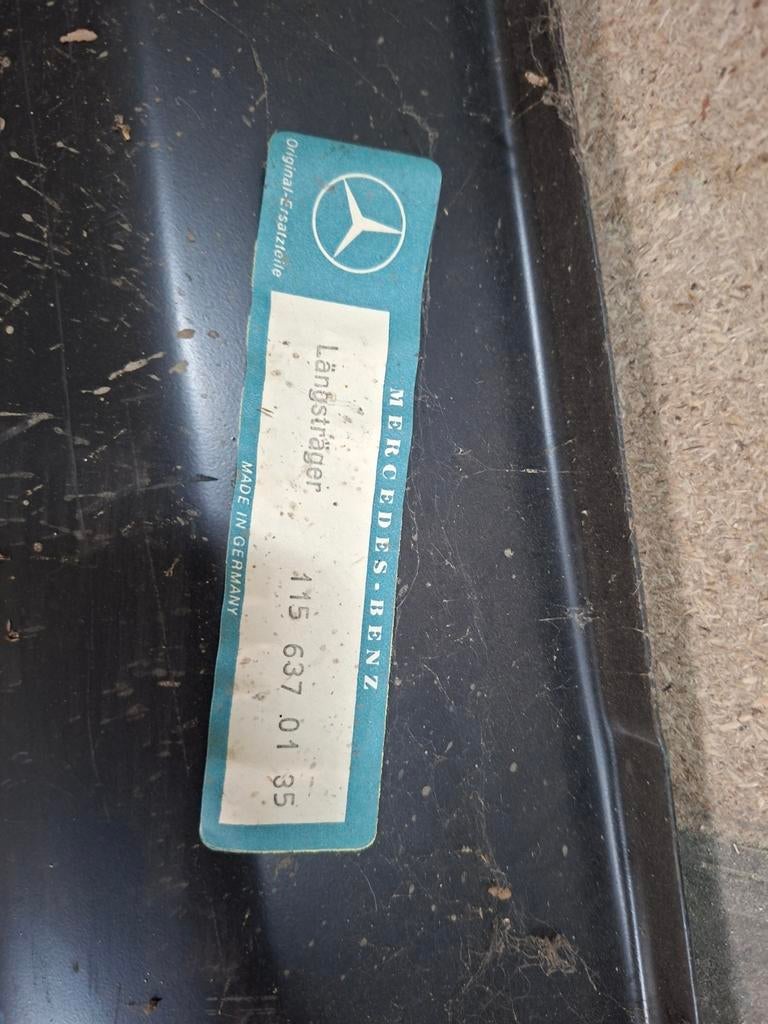 Rechter dorpel mercedes w114 w115, Auto-onderdelen, Ophalen of Verzenden, Nieuw