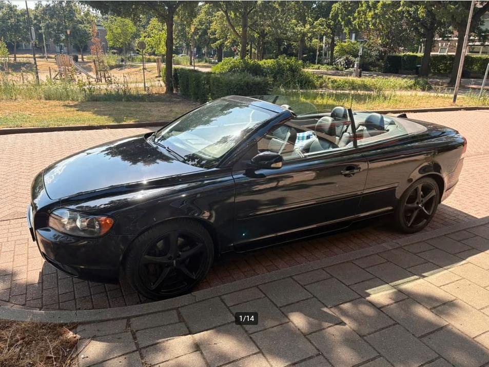 Volvo C70 2.5 T5 Geartronic 2006 Zwart(superstrak), Auto's, C70, Zwart, Cabriolet, 4 stoelen