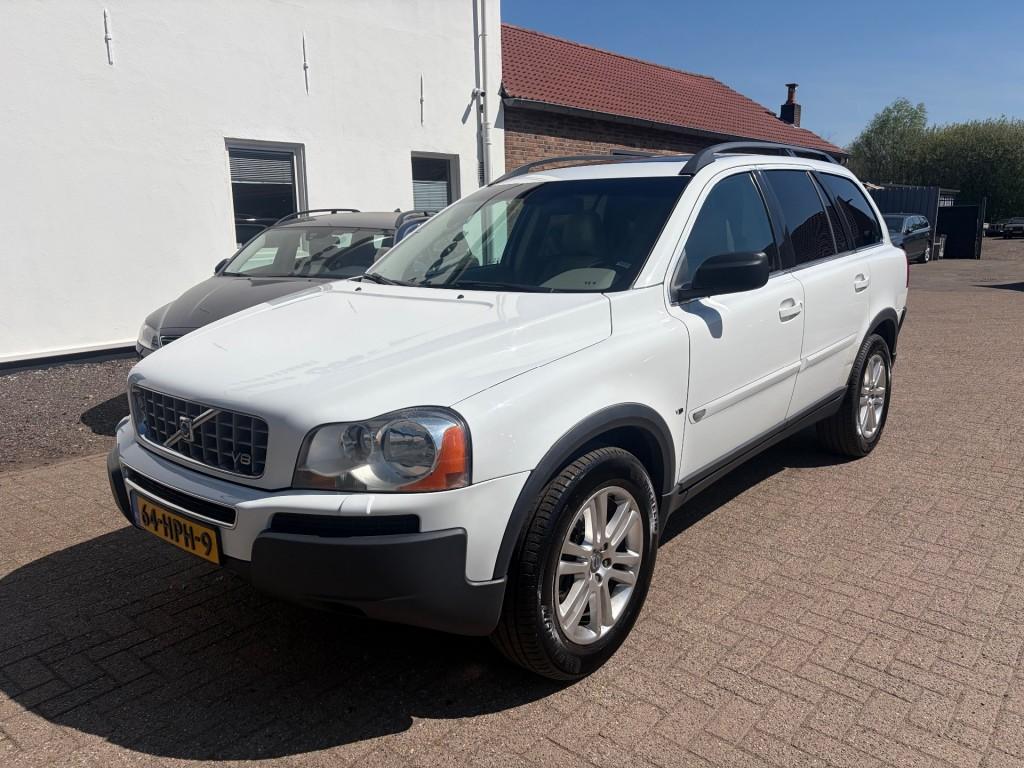 Volvo XC90 V8 Schuifdak 7 persoons, Auto's, Gebruikt, 8 cilinders, 138 €/maand, Wit