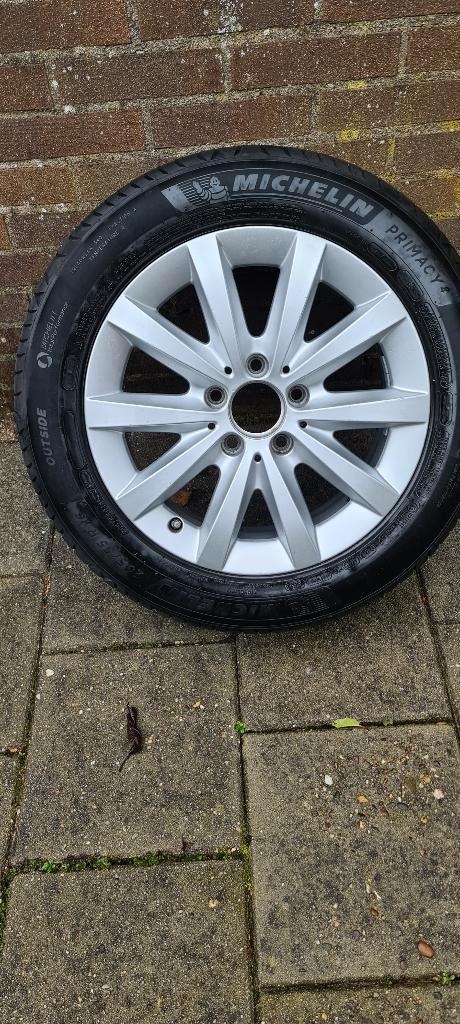 Set velgen/zomerbanden 16 inch Mercedes B, Auto-onderdelen, Banden en Velgen, Velg(en), Zomerbanden, 16 inch, 205 mm, Personenwagen