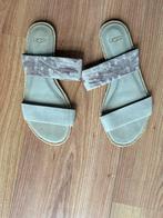 Ugg sandalen, Ophalen of Verzenden, Zo goed als nieuw, Bruin, Sandalen of Muiltjes