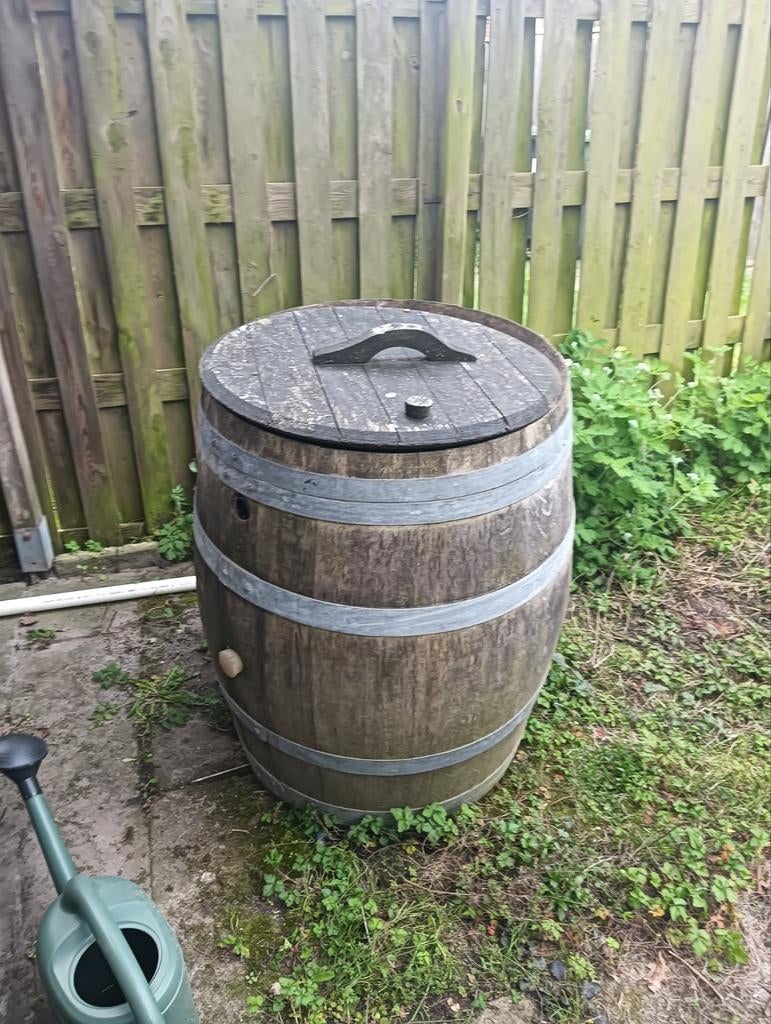 Regenton van houten wijnvat met deksel en kraan, Ophalen of Verzenden