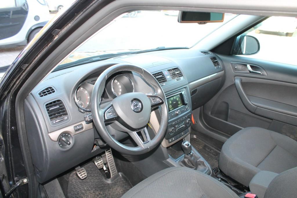 Skoda YETI 1.4 TSI GRT ELEGANCE 99.KM CLIMA NAVI TREKHAAK, Auto's, Euro 5, Gebruikt, Electronic Stability Program (ESP), 4 cilinders
