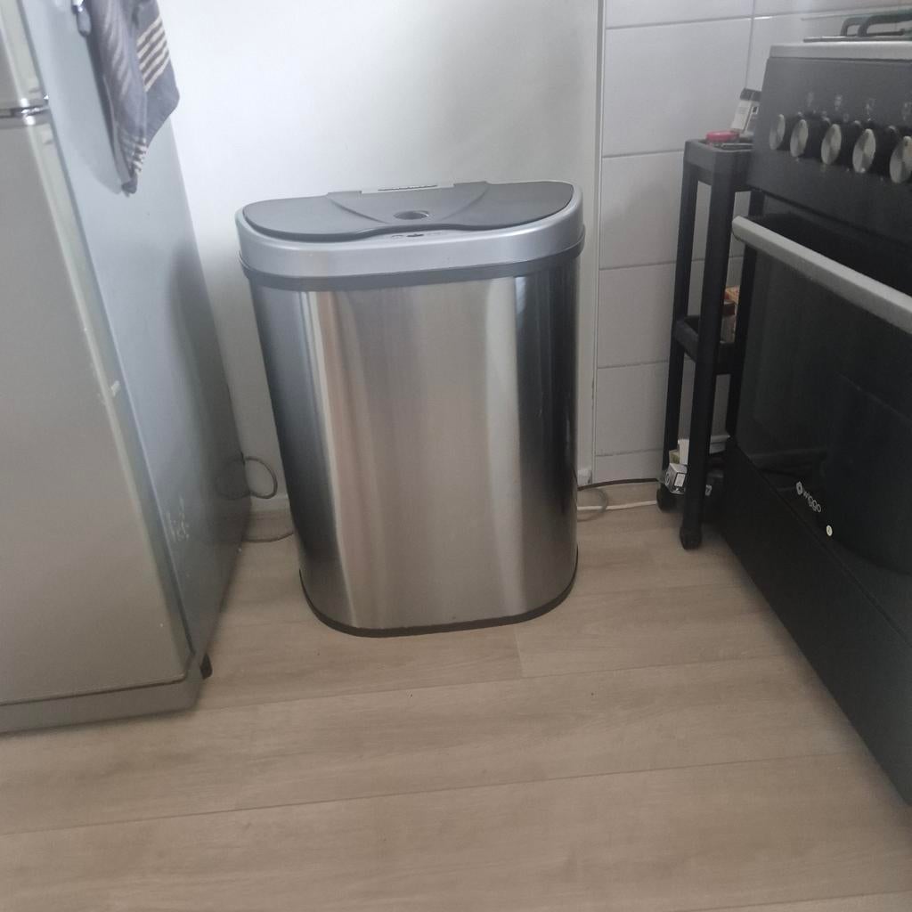 Grote prullenbak Homra, 40 liter of meer, Ophalen, 75 cm of meer