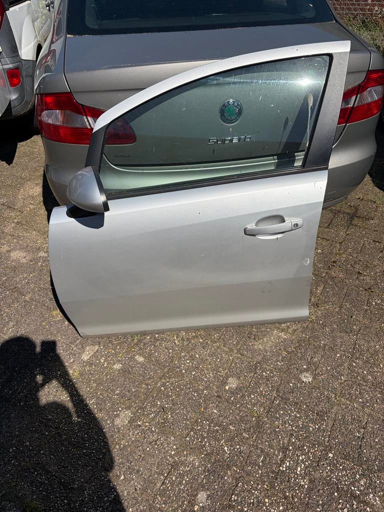 Deur, motorkap, achterklep Opel Corsa 2010 Zilver, Auto-onderdelen, Carrosserie en Plaatwerk, Ophalen of Verzenden, Gebruikt, Opel