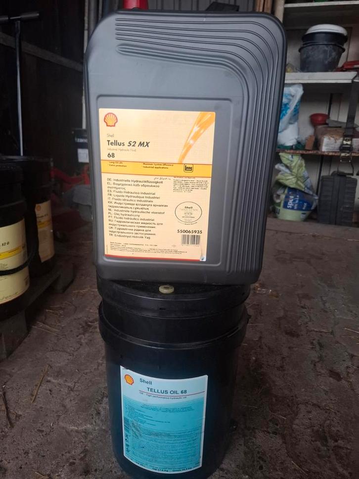 Shell Tellus 68 Hydraulische Olie - 2x 20 Liter Vaten, Auto-onderdelen, Motor en Toebehoren, Nieuw, Ophalen