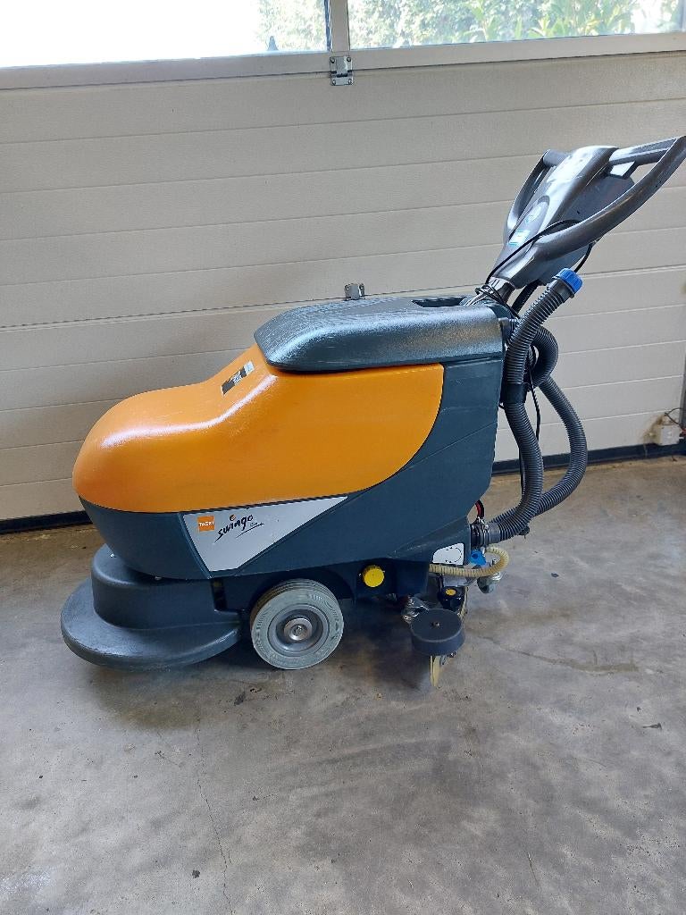 Taski 450 B schrobmachine schrobzuigmachine, Doe-het-zelf en Verbouw, Reinigingsmachines, Ophalen of Verzenden, Gebruikt, Schrobmachine