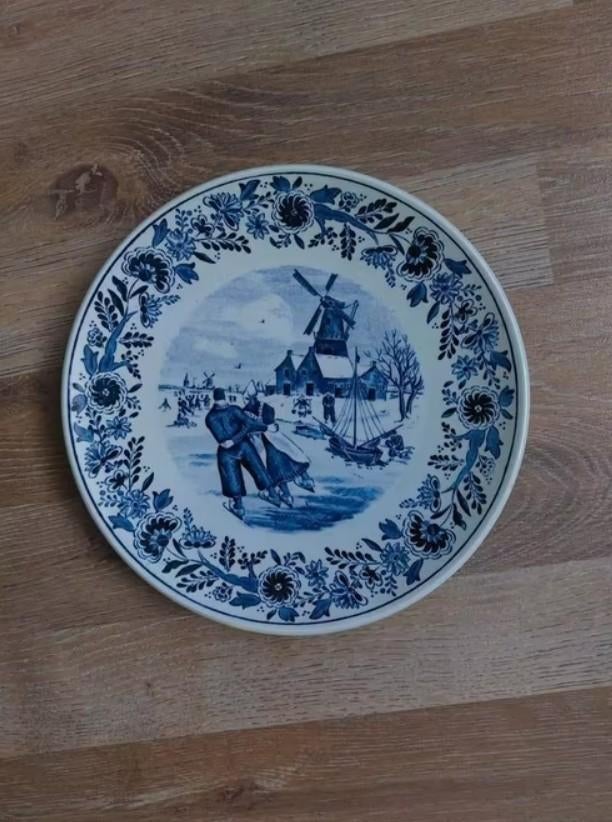 Delfts blauw bord van Boch Belgium, Ophalen of Verzenden
