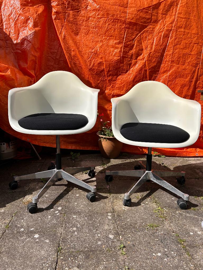 Vitra Pacc witte kuip, Ophalen, Gebruikt, Wit, Bureaustoel