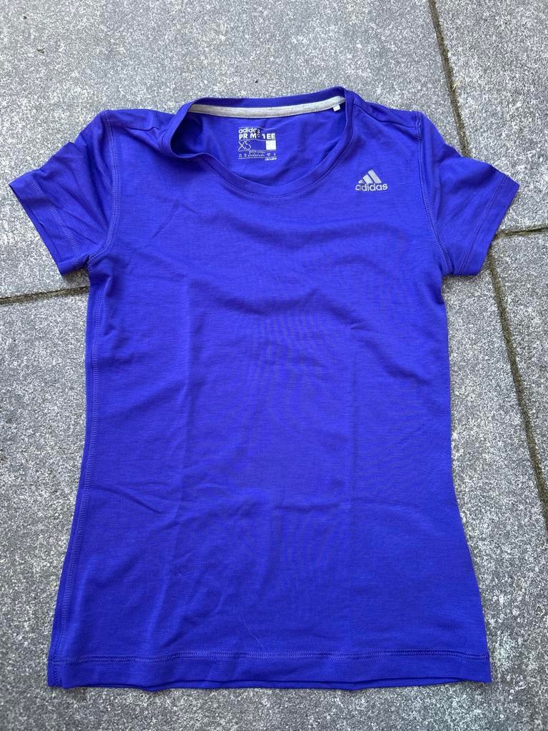 Adidas sport shirtje XS paars, Paars, Ophalen of Verzenden, Hardlopen of Fietsen, Maat 34 (XS) of kleiner