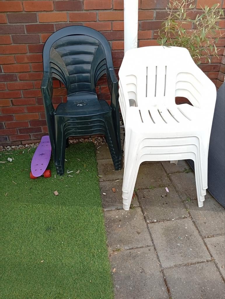 Gratis, Tuin en Terras, Tuinstoelen, Ophalen of Verzenden, Gebruikt, Kunststof