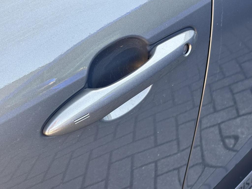 Toyota Yaris Cross 1.5 Hybrid Explore, Stof, Gebruikt, 116 pk, 49 €/maand