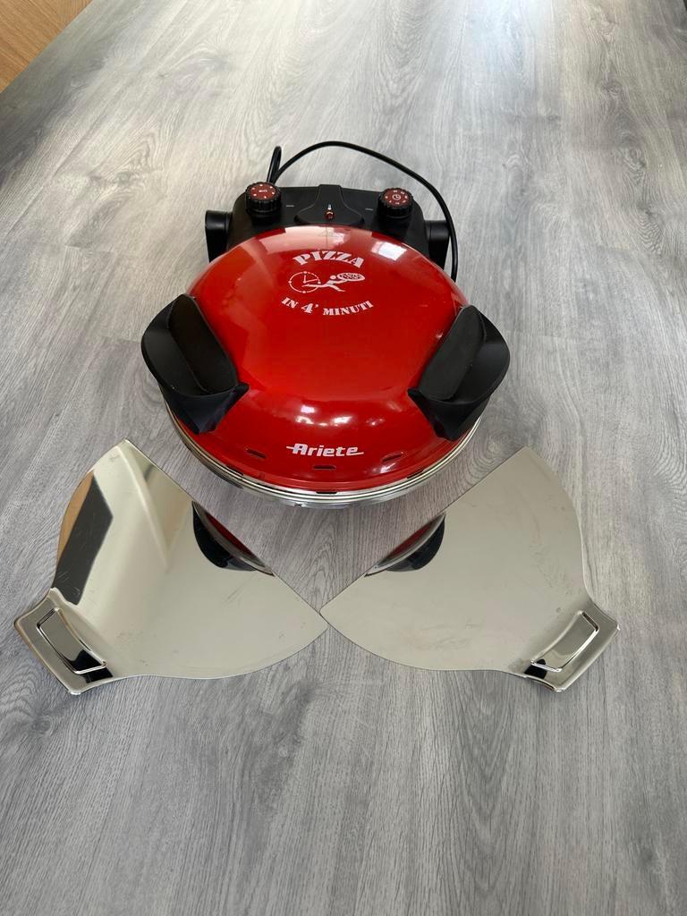Ariete Pizza Oven: Pizza in 4 min, 400 graden, Ophalen of Verzenden, Zo goed als nieuw