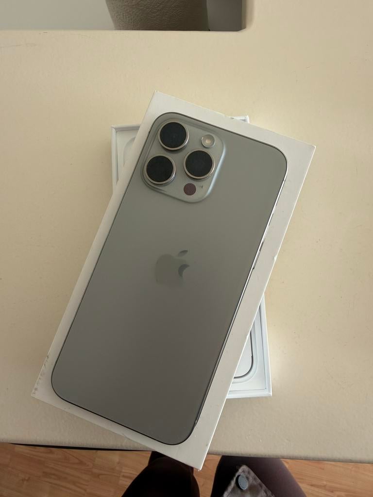 Iphone 15 pro max, Zwart, IPhone 15 Pro Max, Zo goed als nieuw, Ophalen