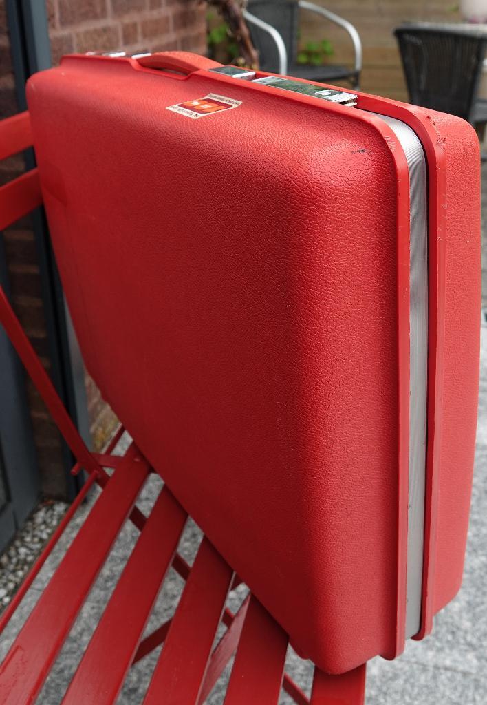 Samsonite vintage koffer Saturn rood 1976, Sieraden, Tassen en Uiterlijk, Koffers, Gebruikt, Hard kunststof, 50 tot 60 cm, 35 tot 45 cm
