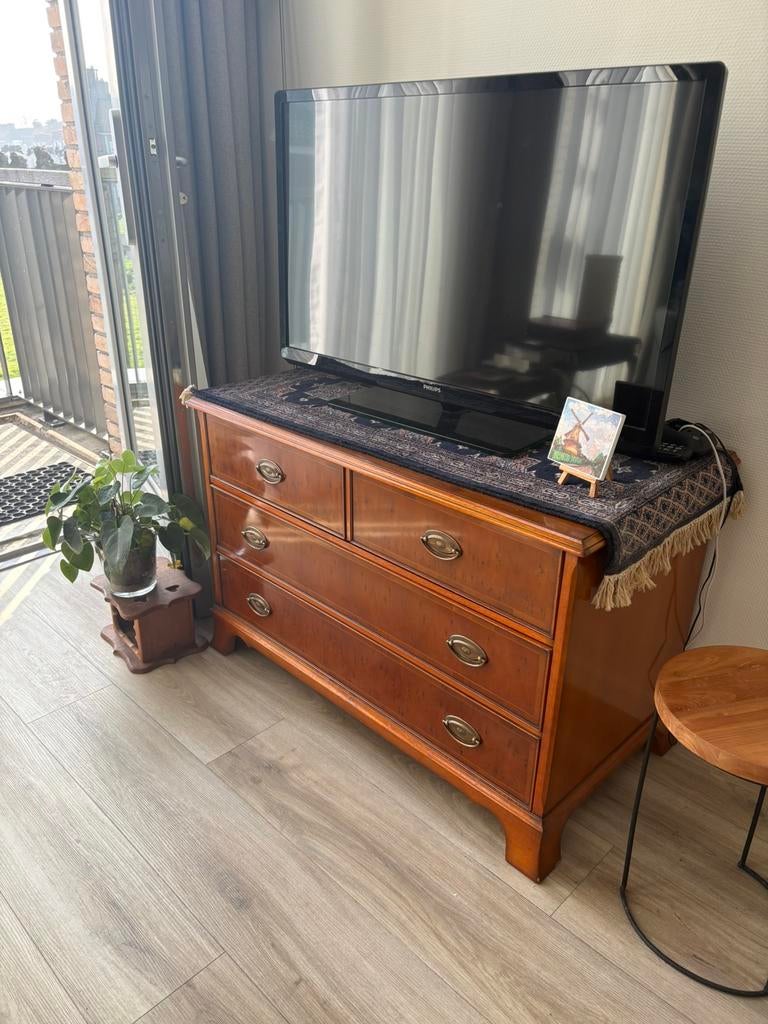 Kast / tv kast, Huis en Inrichting, Tafels | Kaptafels, Ophalen, Gebruikt, Minder dan 100 cm