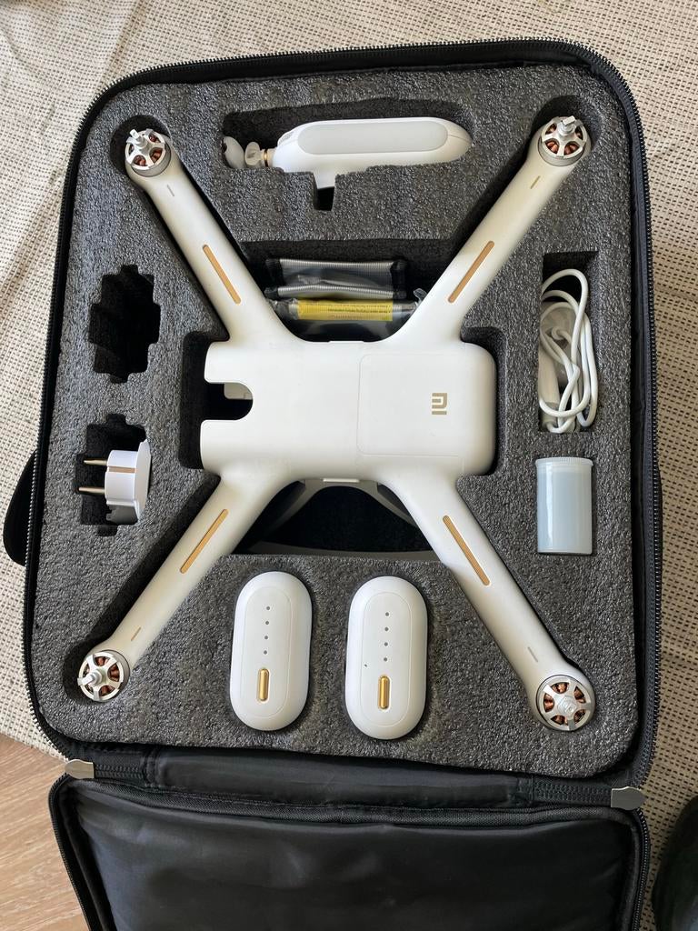 Xiaomi Mi Drone 4K, Ophalen