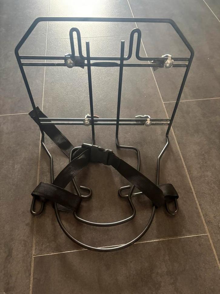 Stevige fiets tasdrager voor voorop de fiets, Fietsen en Brommers, Fietsaccessoires | Bagagedragers, Gebruikt, Ophalen of Verzenden