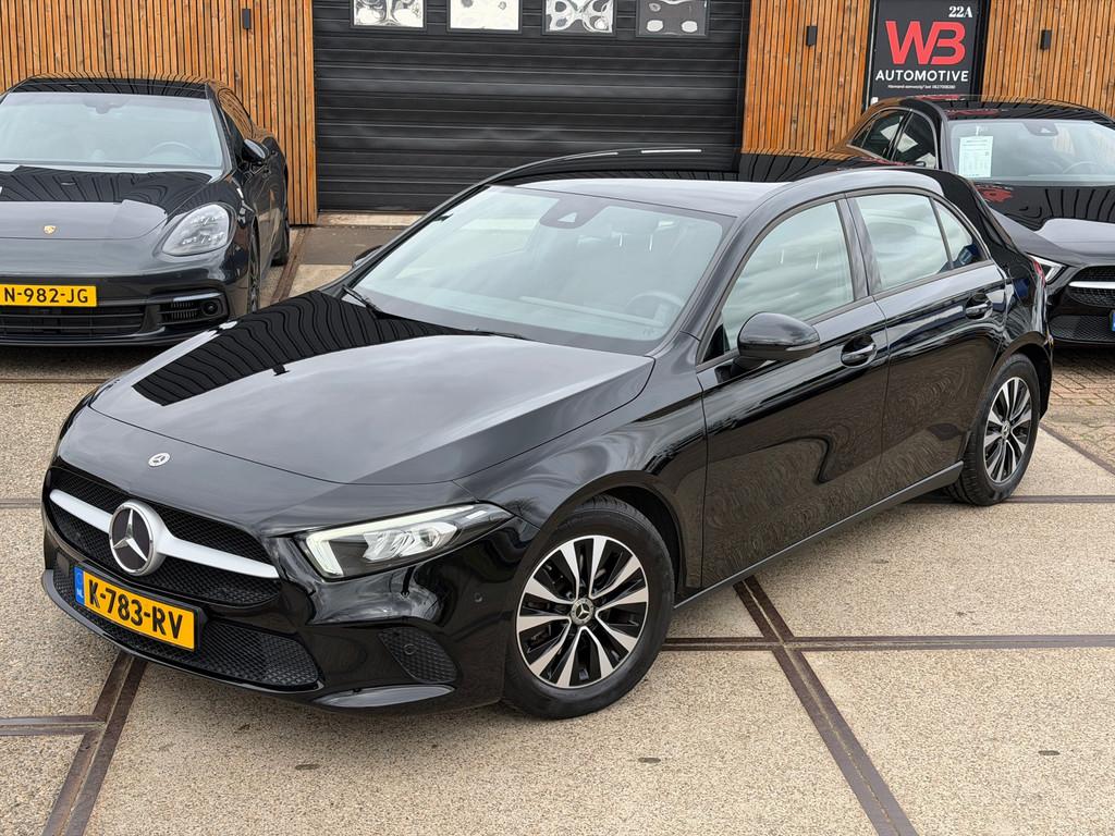 Mercedes-Benz A-klasse 160 Business Camera Cruise Clima LED, Auto's, Mercedes-Benz, Voorwielaandrijving, Gebruikt, Euro 6, 4 cilinders