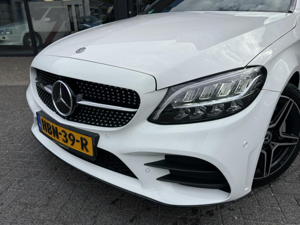 Mercedes-Benz C-Klasse 300e Amg Hybride panorama Full option, Automaat, Adaptive Cruise Control, Wit, Bedrijf
