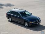 BMW 5-serie E39 Touring 520i l 74.000 km l zeer mooi!, Auto's, BMW, Gebruikt, Zwart, Blauw, 10 km/l