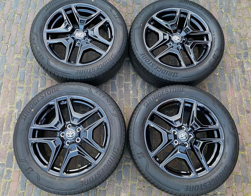 NIEUWE (demo) set Toyota Rav4 GR Sport velgen + Bridgestone, 19 inch, Banden en Velgen, Nieuw, Ophalen of Verzenden