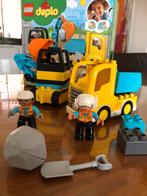 Truck en tracked excavator, Ophalen, Zo goed als nieuw