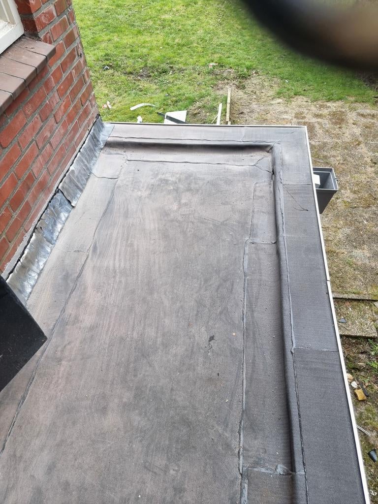 Aangeboden Dak en zinkwerk, Ophalen of Verzenden, Zwart, Minder dan 5 m², Overige typen