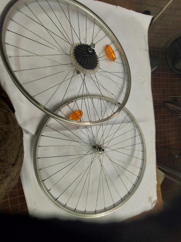 Wielen Mountainbike 26" (set a 2 st.), Ophalen of Verzenden, Zo goed als nieuw, Wiel, Overige merken