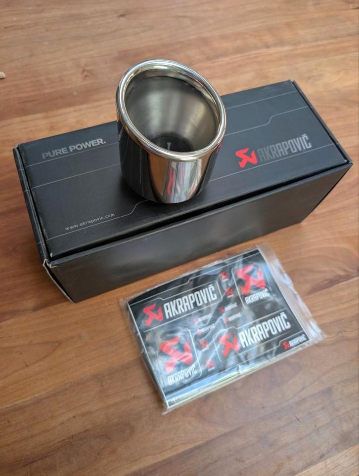 Akrapovic Titanium uitlaat sierstuk Mini R56/57, Auto-onderdelen, Uitlaatsystemen, Mini, Nieuw, Ophalen of Verzenden