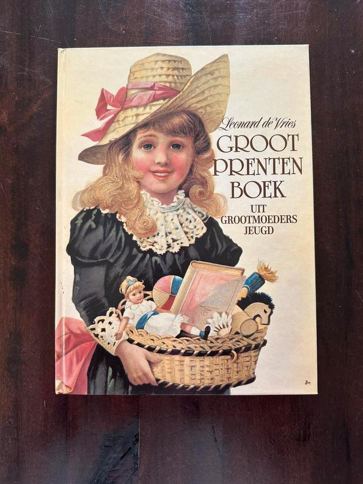 Groot Prentenboek uit Grootmoeders Jeugd – Leonard de Vries, Boeken, Sprookjes en Fabels, Zo goed als nieuw, Ophalen of Verzenden