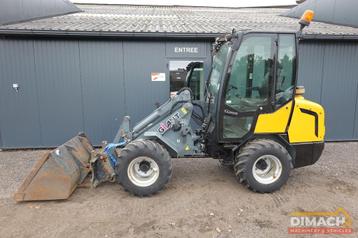 GiANT V452T X-TRA GiANT V452T X-TRA hydr. snelwissel bak en  beschikbaar voor biedingen