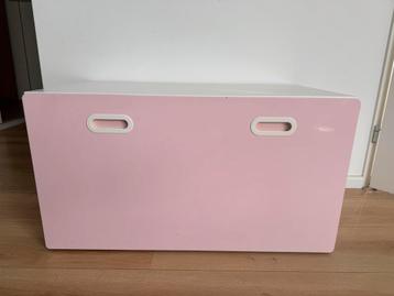 Nachtkastje / Bijzettafel - Wit met Roze beschikbaar voor biedingen