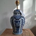 Vaaslamp van oude Delfts blauwe Boch dekselvaas, Ophalen of Verzenden, Zo goed als nieuw, Minder dan 50 cm