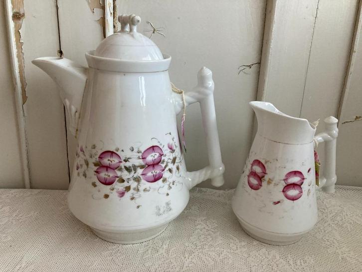 Brocante / bruidsservies - schaatshandvat / kan + koffiepot, Antiek en Kunst, Curiosa en Brocante, Ophalen of Verzenden