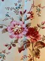 Linnen katoen Engelse Balmoral lap stof met bloemen, Hobby en Vrije tijd, Stoffen en Lappen, 120 cm of meer, Beige, Ophalen of Verzenden