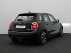 MINI 5-deurs Cooper Chili + Serious Business + Comfort Acces, Gebruikt, Euro 6, Met garantie (alle), Zwart