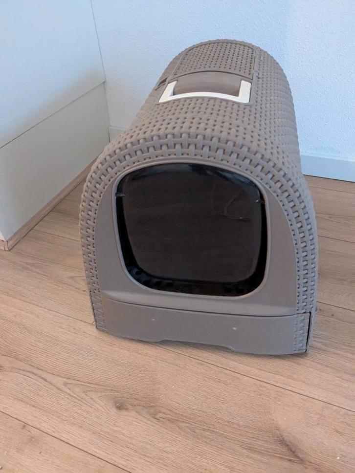 Curver Kattenbak kleur Mokka, Dieren en Toebehoren, Kattenbakken, Gesloten, Ophalen
