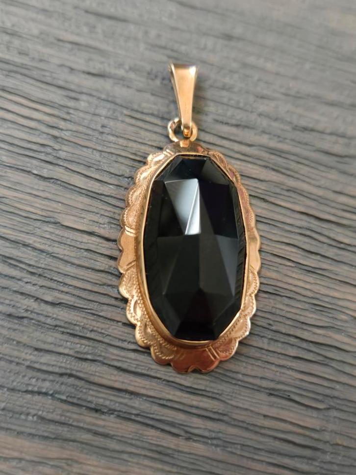 Zeer mooie gouden hanger 14 karaat met grote granaat steen, Sieraden, Tassen en Uiterlijk, Kettinghangers, Zo goed als nieuw, Goud