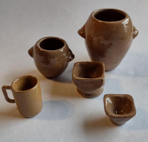 miniatuur keuken aardewerk beige / Fennicole Miniatures, Verzamelen, Poppenhuizen en Toebehoren, Nieuw, Gebruiksvoorwerp, Ophalen