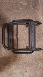 Bezorgbox drager kymco agility 50, Fietsen en Brommers, Ophalen of Verzenden, Zo goed als nieuw, Overige typen, Overige merken