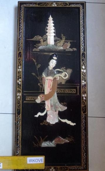LAK PANEEL GEISHA IN TUIN * Met Jade o.a. * beschikbaar voor biedingen