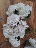 7 takken kunst Hortensia wit, Huis en Inrichting, Woonaccessoires | Kransen, Ophalen of Verzenden, Gebruikt